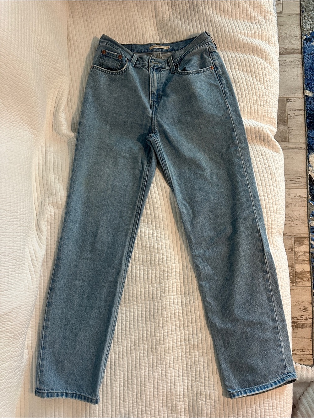 Levi's Women's Straight Leg Jeans - Light Blue Denim